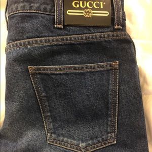 GUCCI JEANS SIZE 34